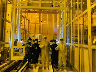2020開門紅 綿陽惠科8.6代LCD產(chǎn)線首片Cu鍍膜成功開啟光電器件新篇章